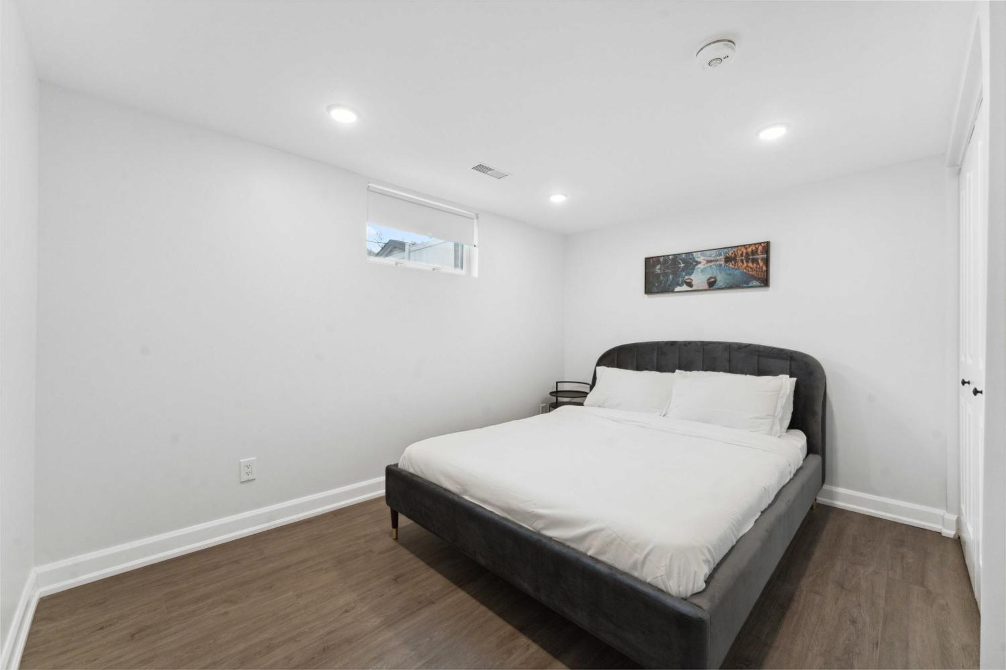 Modern 3Br Suites Ottawa Exterior photo